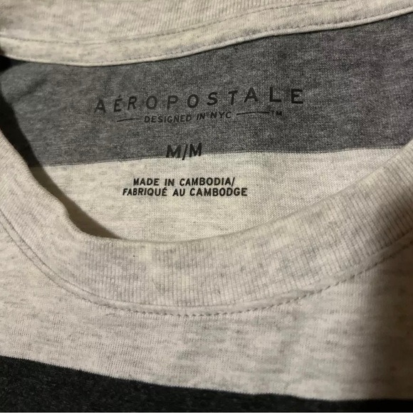 Aeropostale Men’s Medium Short Sleeve Blue White and Black Striped Crew Neck Tee - Picture 2 of 3